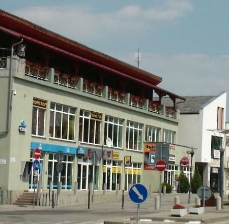 Europa Penzion Štúrovo Zewnętrze zdjęcie