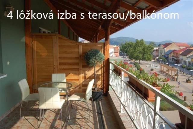 Europa Penzion Štúrovo Zewnętrze zdjęcie